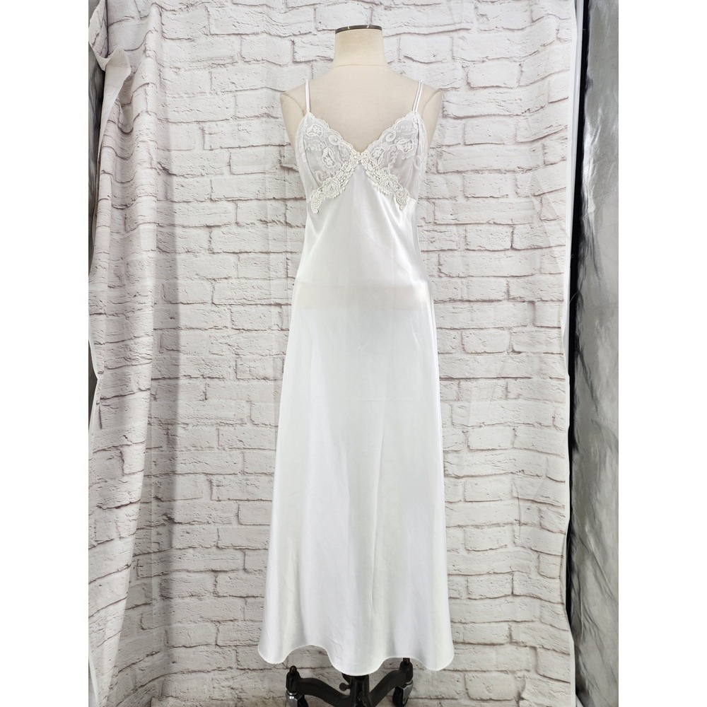 Vintage White Satin Lace Maxi Nightgown Bridal Spaghetti Strap Slip Dress Small?